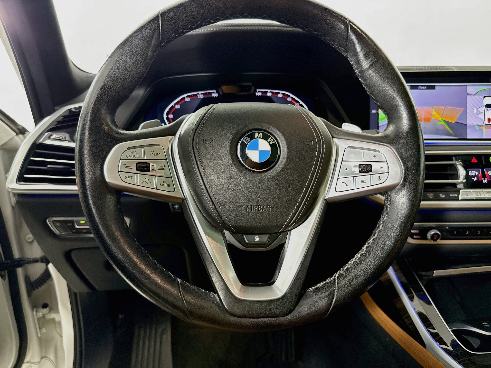 Used 2021 BMW X7 xDrive40i w/ Premium Package AWD/4WD image 12