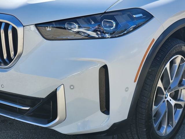 Used 2024 BMW X5 xDrive40i w/ Premium Package image 12
