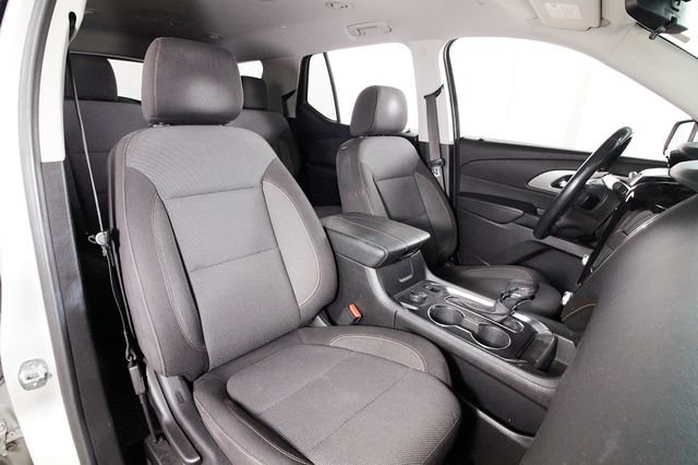 Used 2021 Chevrolet Traverse LT AWD/4WD image 19
