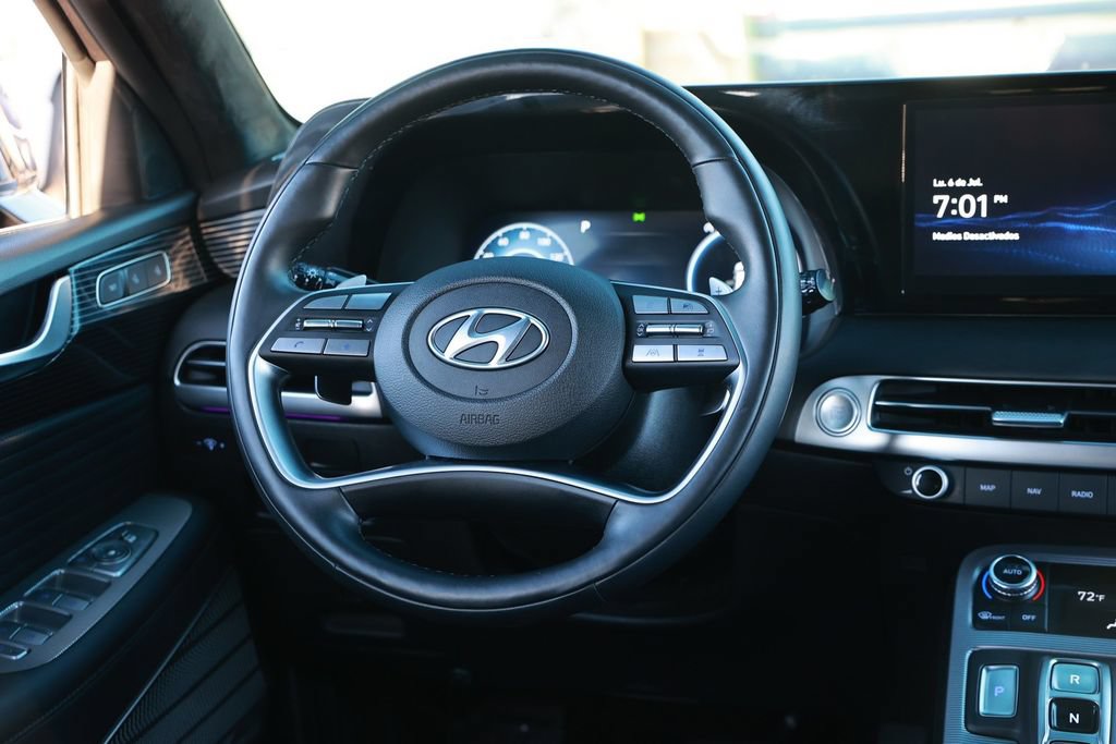 Used 2024 Hyundai Palisade Calligraphy FWD image 31