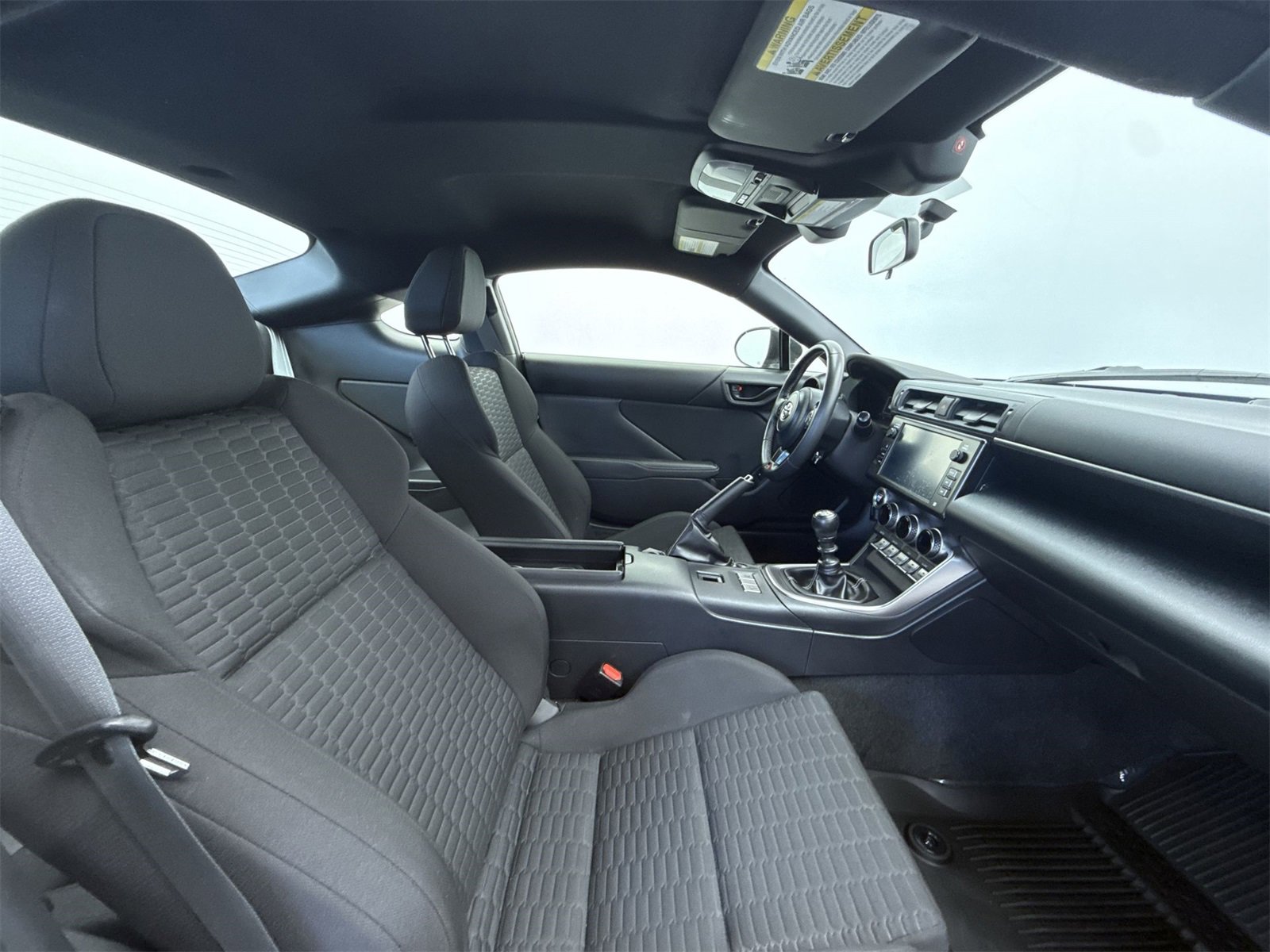 Used 2025 Toyota GR86 image 15