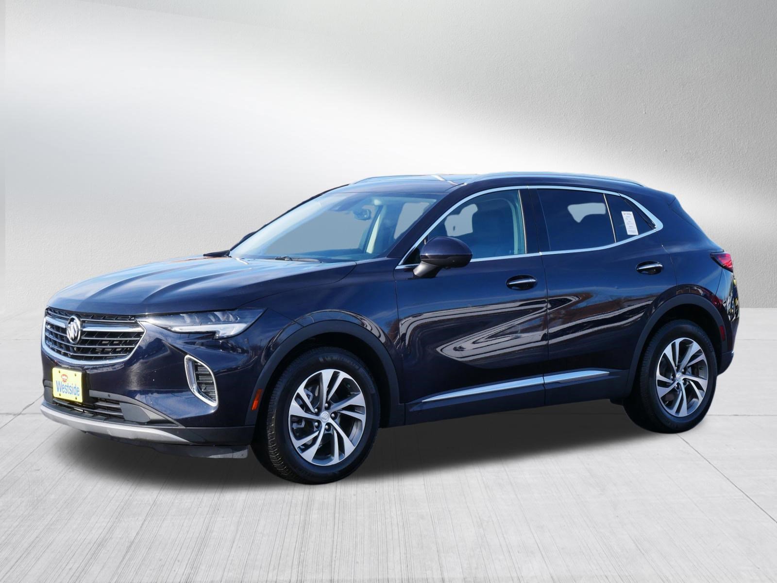 Used 2021 Buick Envision Essence w/ Technology Package I image 3