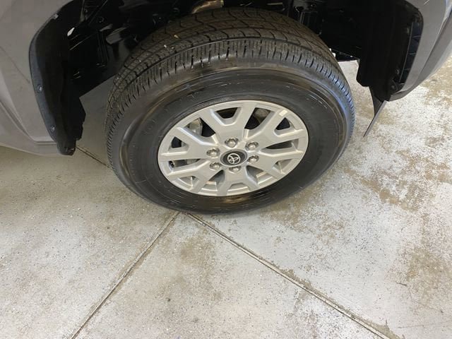 Used 2025 Toyota Tacoma SR5 image 14