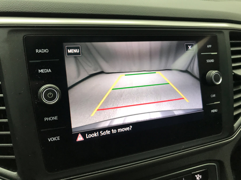 Used 2020 Volkswagen Atlas SE w/ Panoramic Sunroof Package image 17