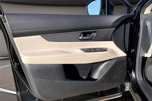 Certified 2025 Nissan Murano SV image 21