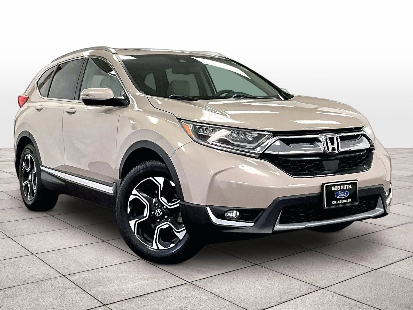 Used 2017 Honda CR-V Touring image 3