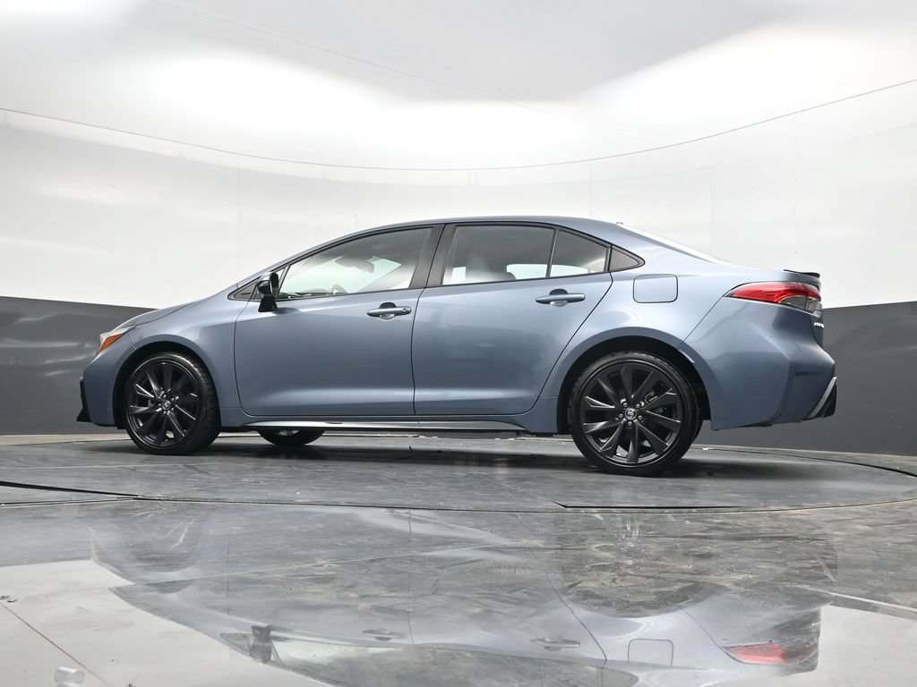 Used 2023 Toyota Corolla SE FWD image 30