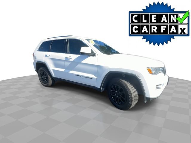 Used 2021 Jeep Grand Cherokee Laredo image 2