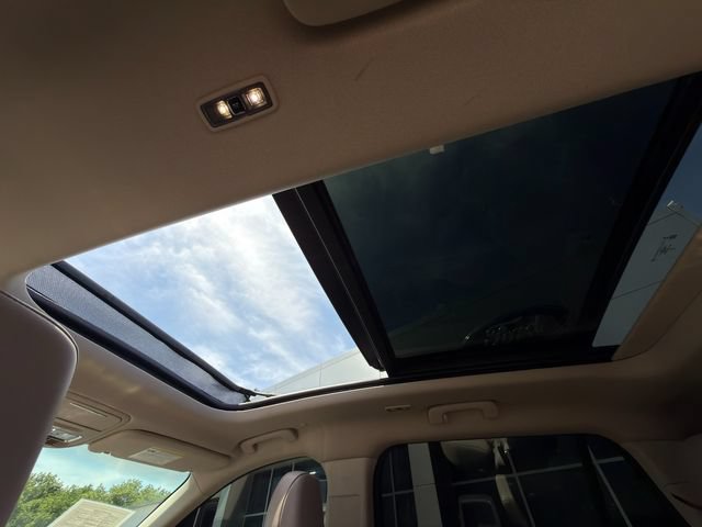 Used 2024 Lincoln Aviator Reserve w/ Equipment Group 201A RWD image 17