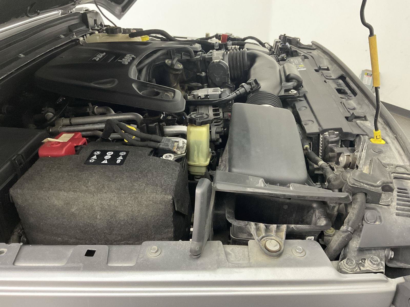 Used 2018 Jeep Wrangler Unlimited Sport AWD/4WD image 20