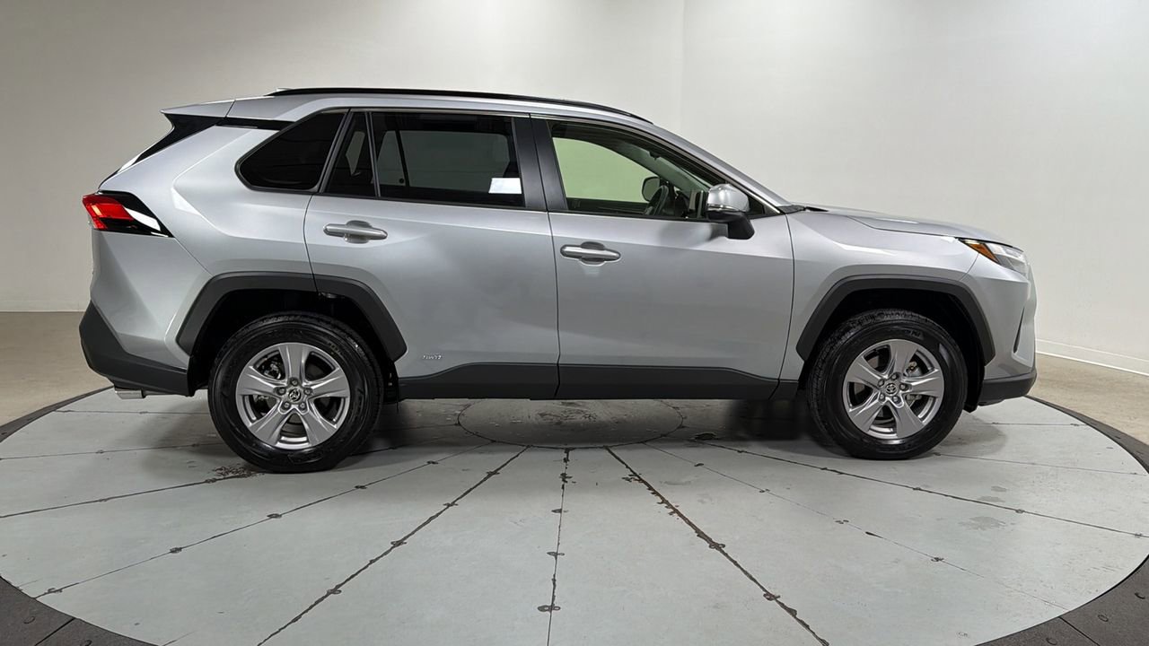 Certified 2025 Toyota RAV4 LE image 6