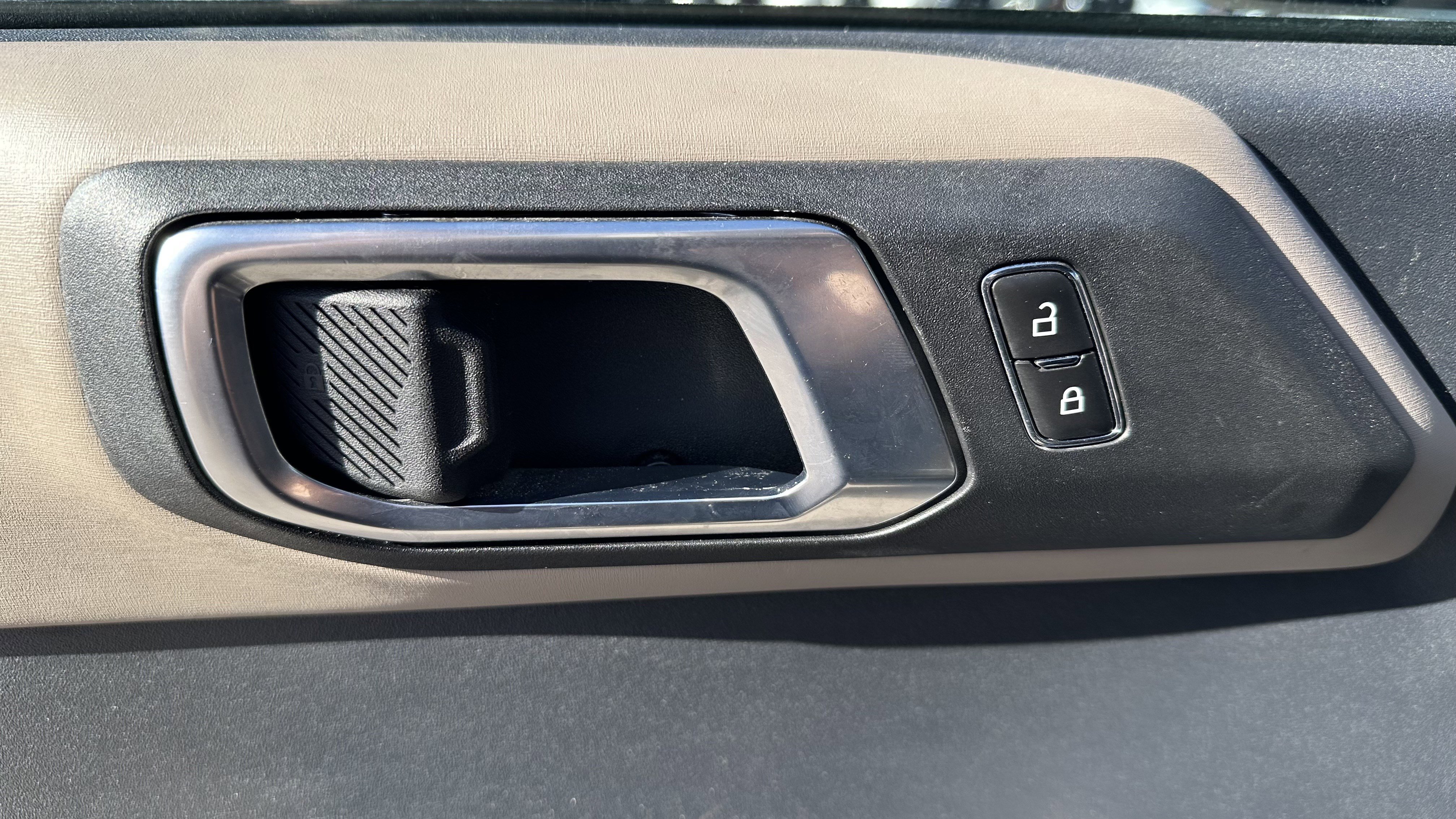 Used 2023 Ford Bronco Wildtrak image 19