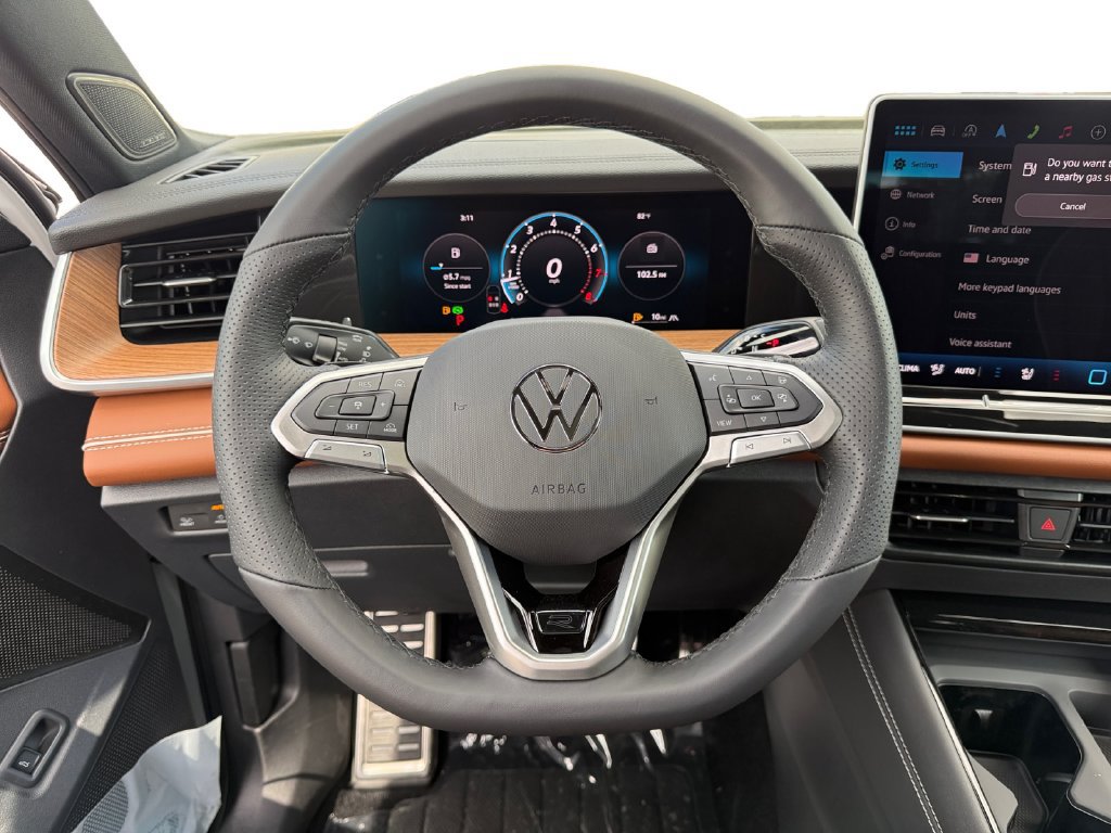 New 2026 Volkswagen Tiguan SEL R-Line AWD/4WD image 12