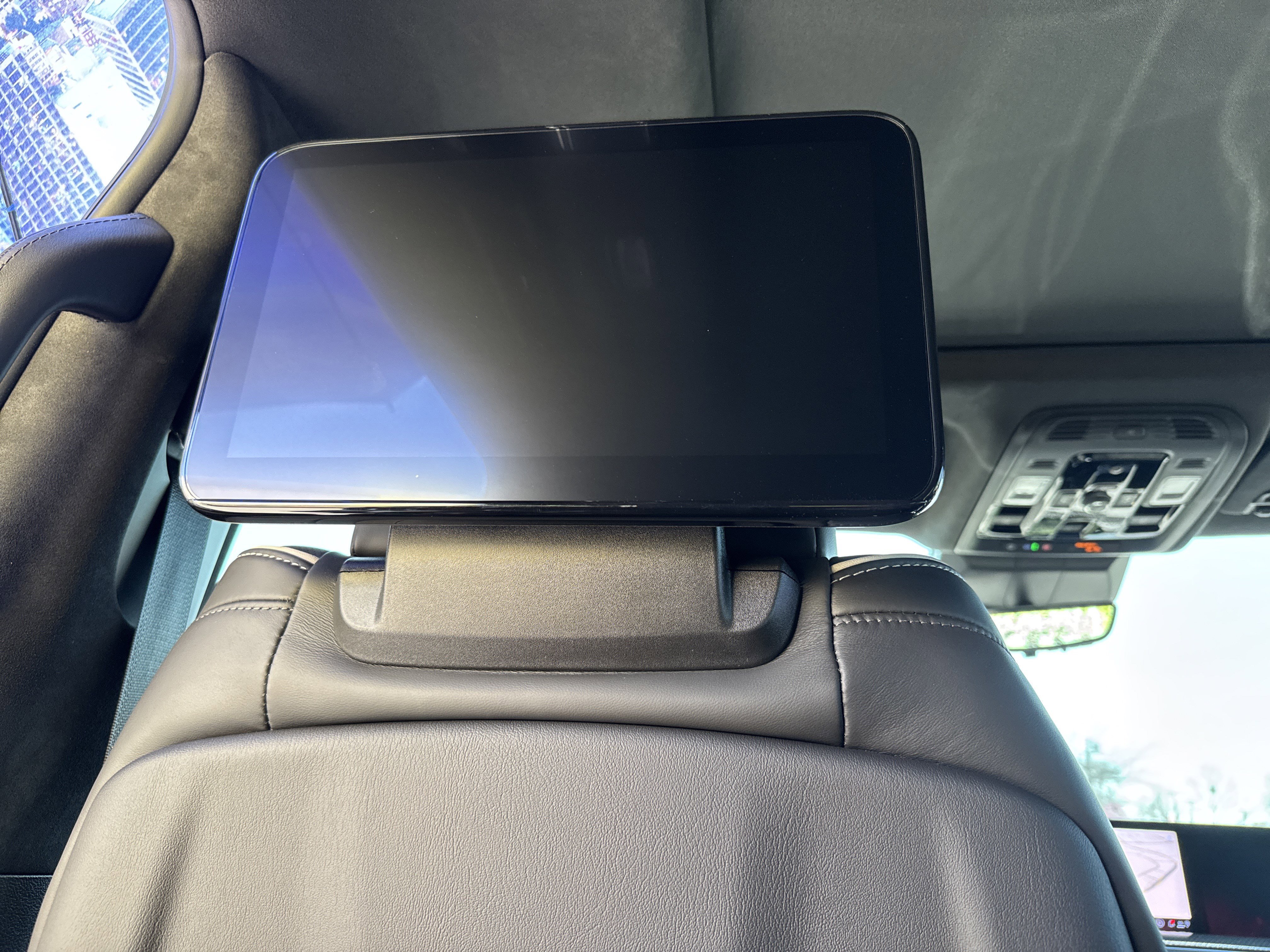 Used 2026 Cadillac Escalade V image 33