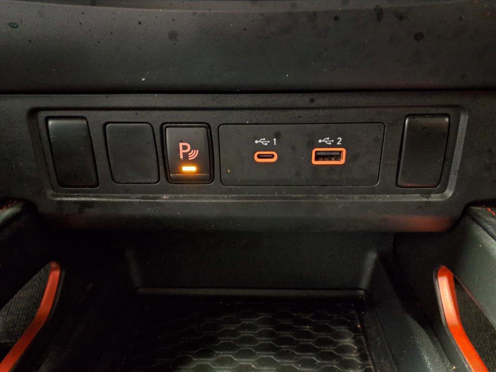 Used 2023 Nissan Frontier Pro-X w/ Technology Package image 15