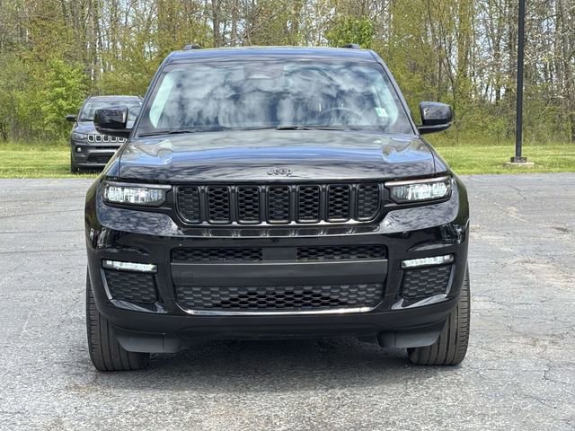 Used 2023 Jeep Grand Cherokee L Limited w/ Luxury Tech Group II AWD/4WD image 31