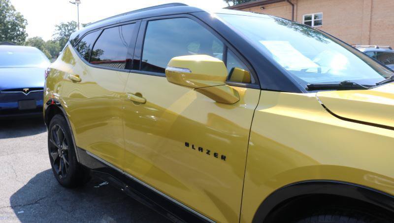 Used 2022 Chevrolet Blazer RS w/ Enhanced Convenience Package FWD image 3