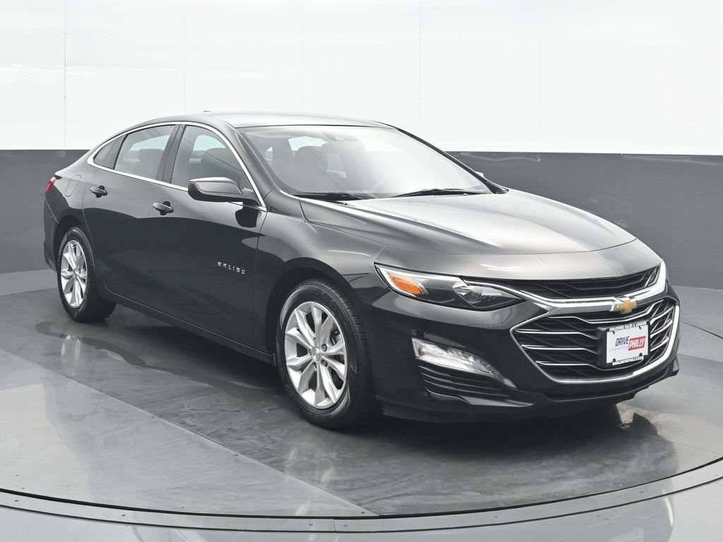 Used 2025 Chevrolet Malibu LT FWD image 9