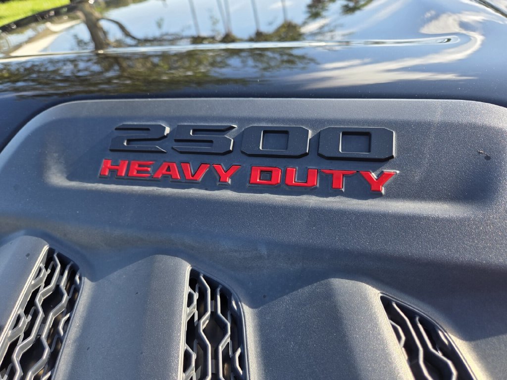 Used 2024 RAM 2500 Limited AWD/4WD image 9