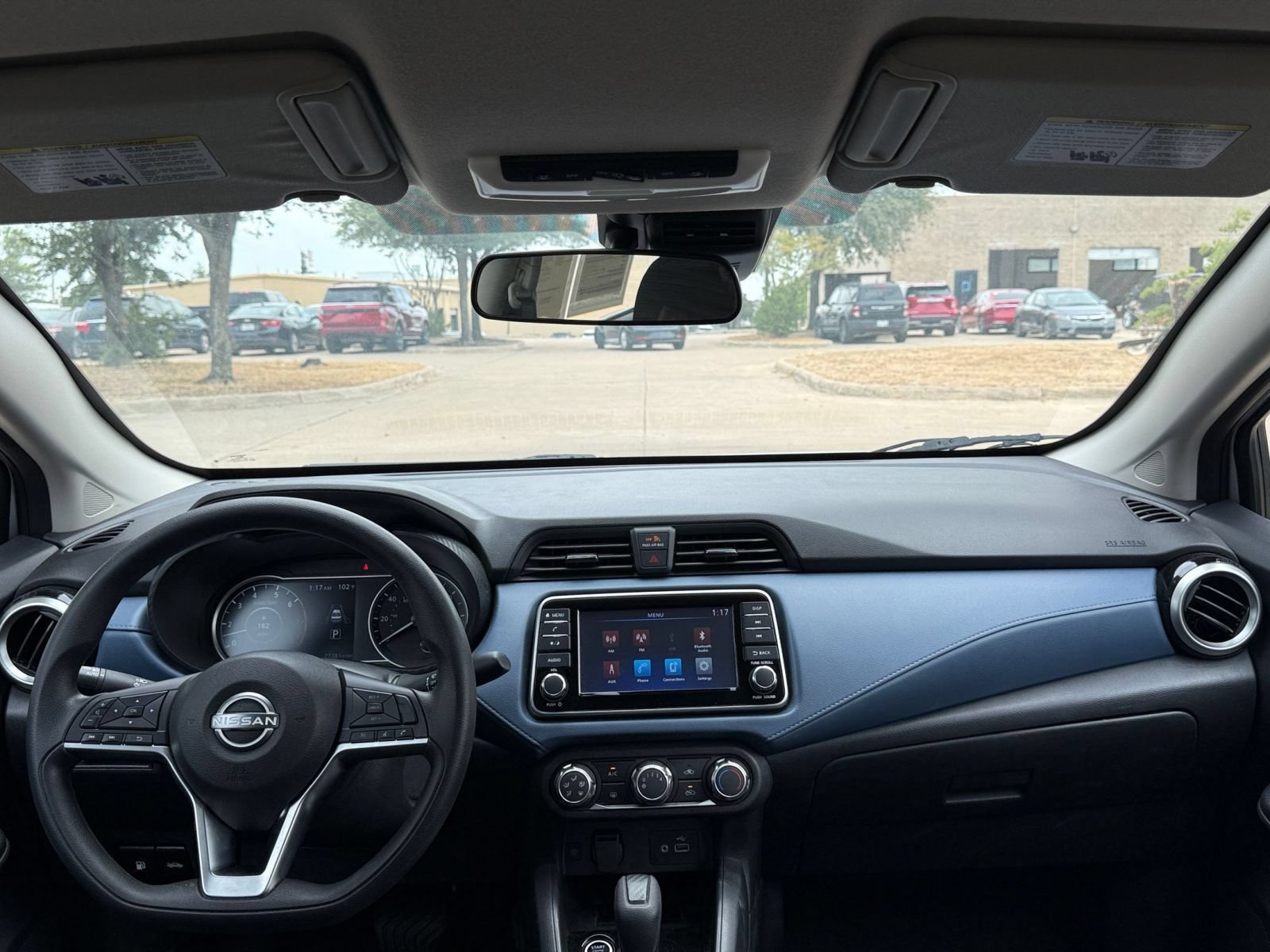 Used 2025 Nissan Versa SV FWD image 28