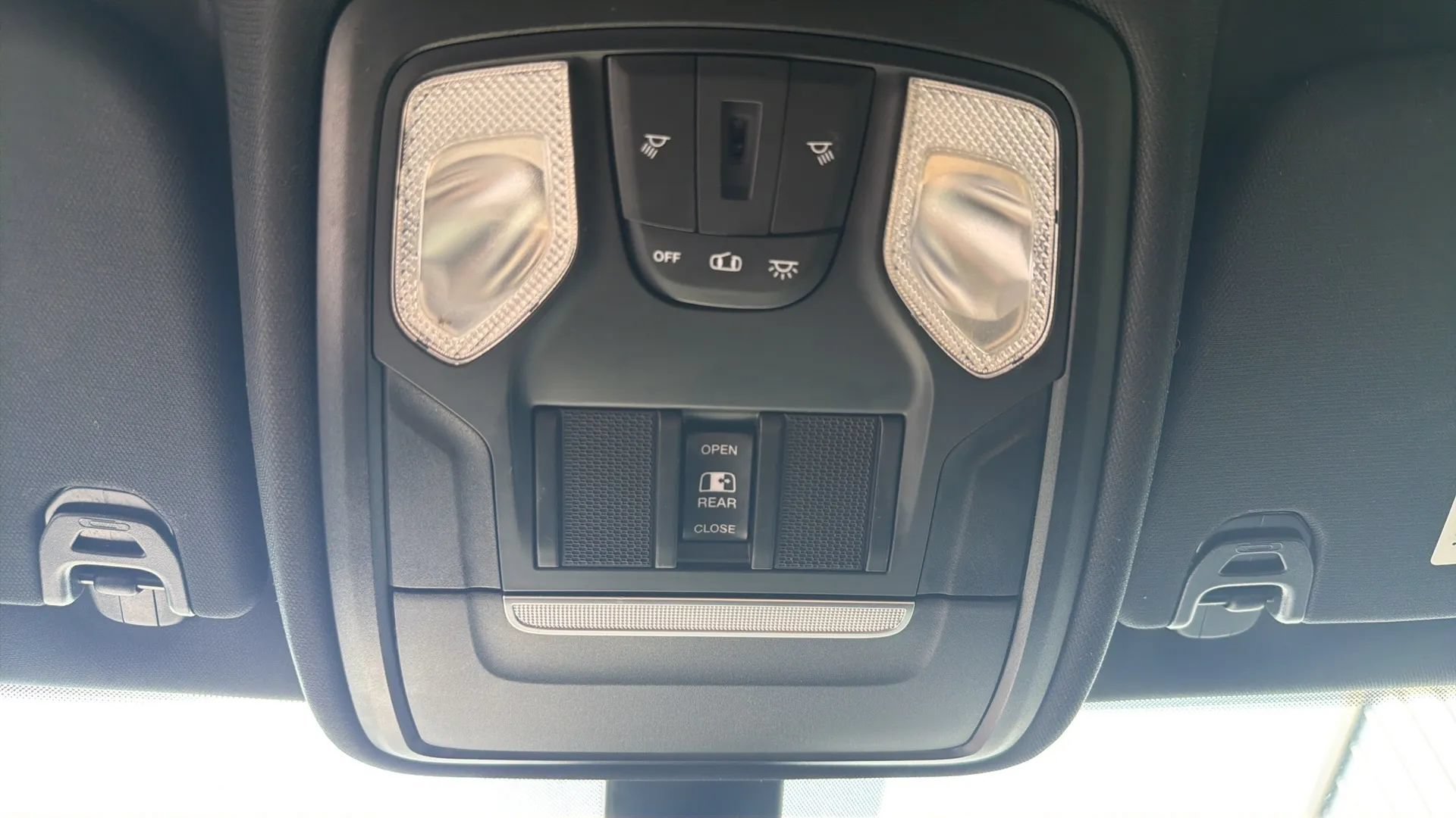 Used 2020 RAM 1500 Big Horn AWD/4WD image 28