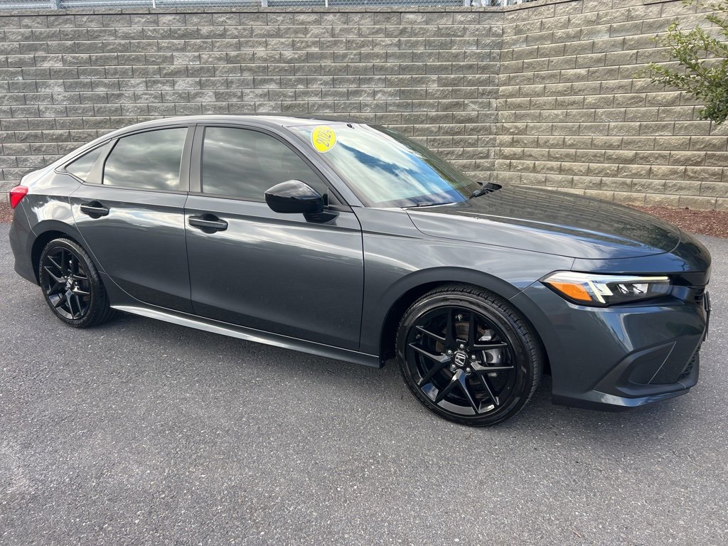 Used 2024 Honda Civic Sport image 1