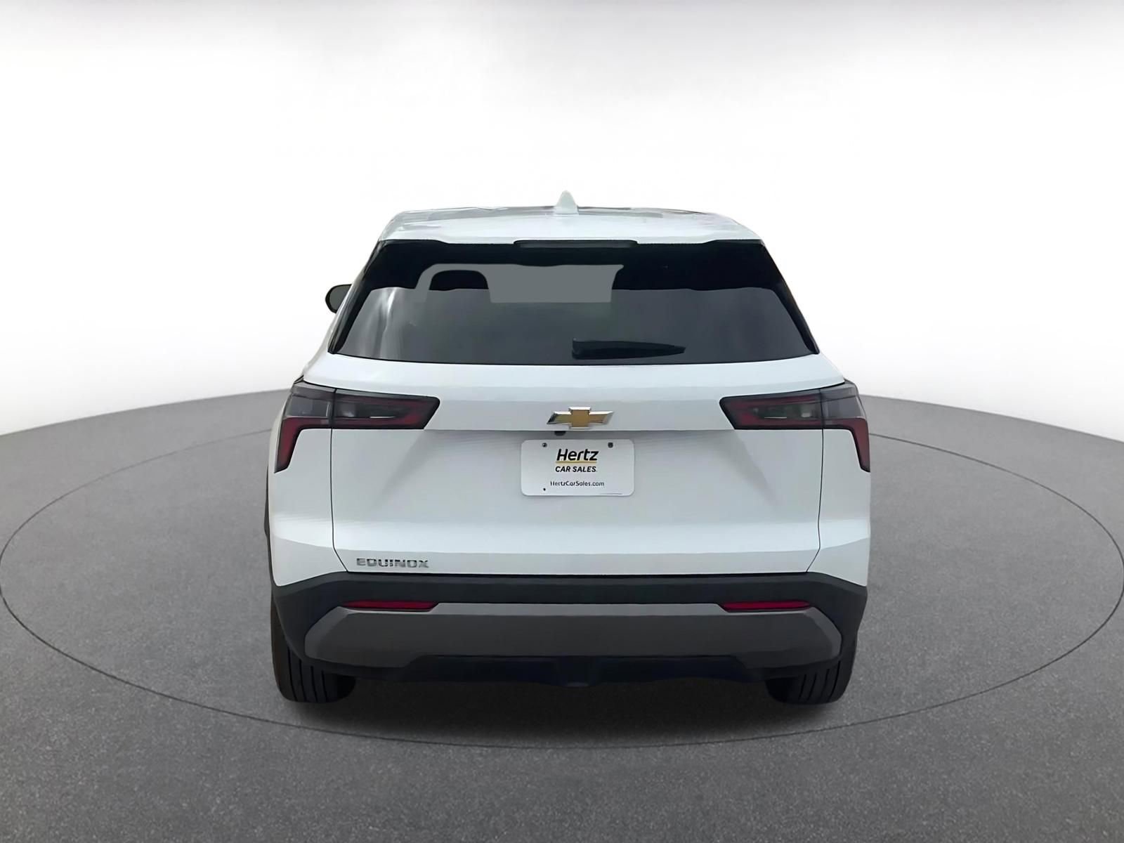Used 2025 Chevrolet Equinox LT FWD image 12