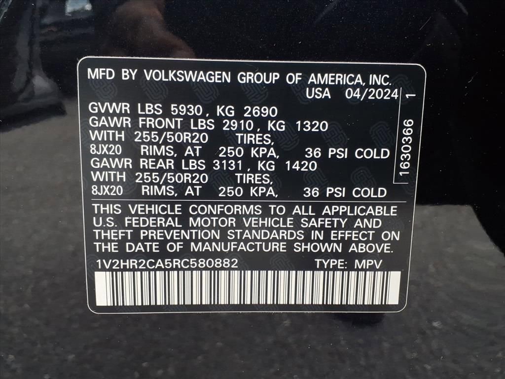 Used 2024 Volkswagen Atlas SE image 32