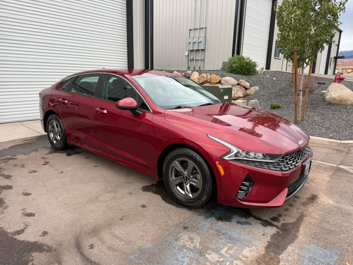 Used 2022 Kia K5 LXS FWD image 12