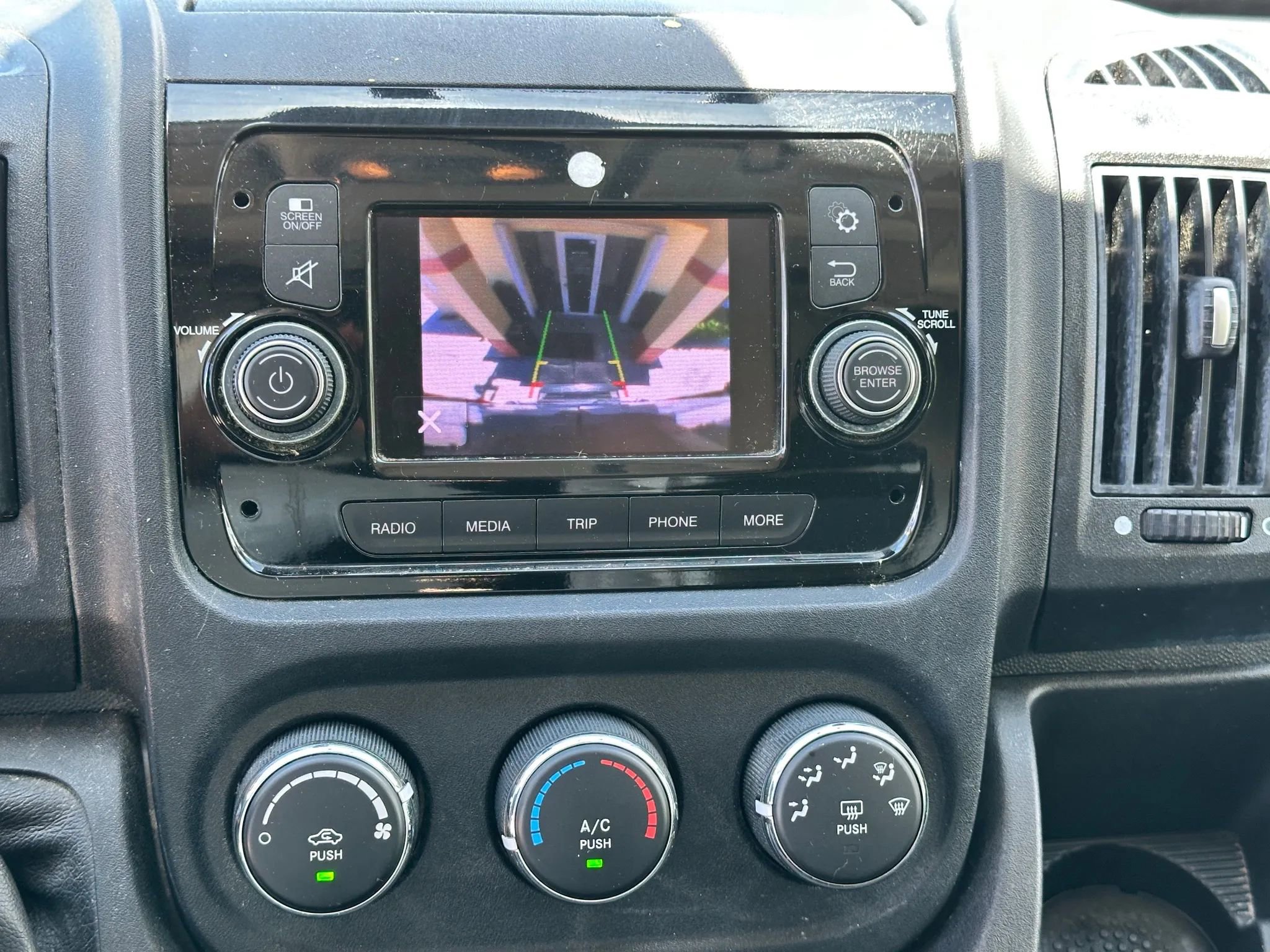 Used 2020 RAM ProMaster 3500 image 14