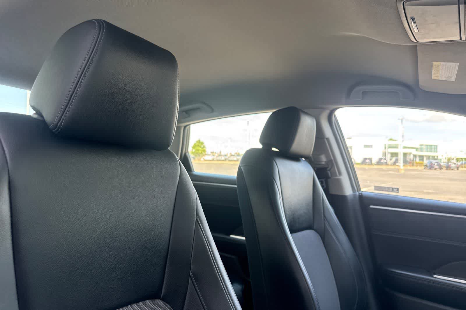 Used 2019 Honda Clarity Plug-In Hybrid image 17