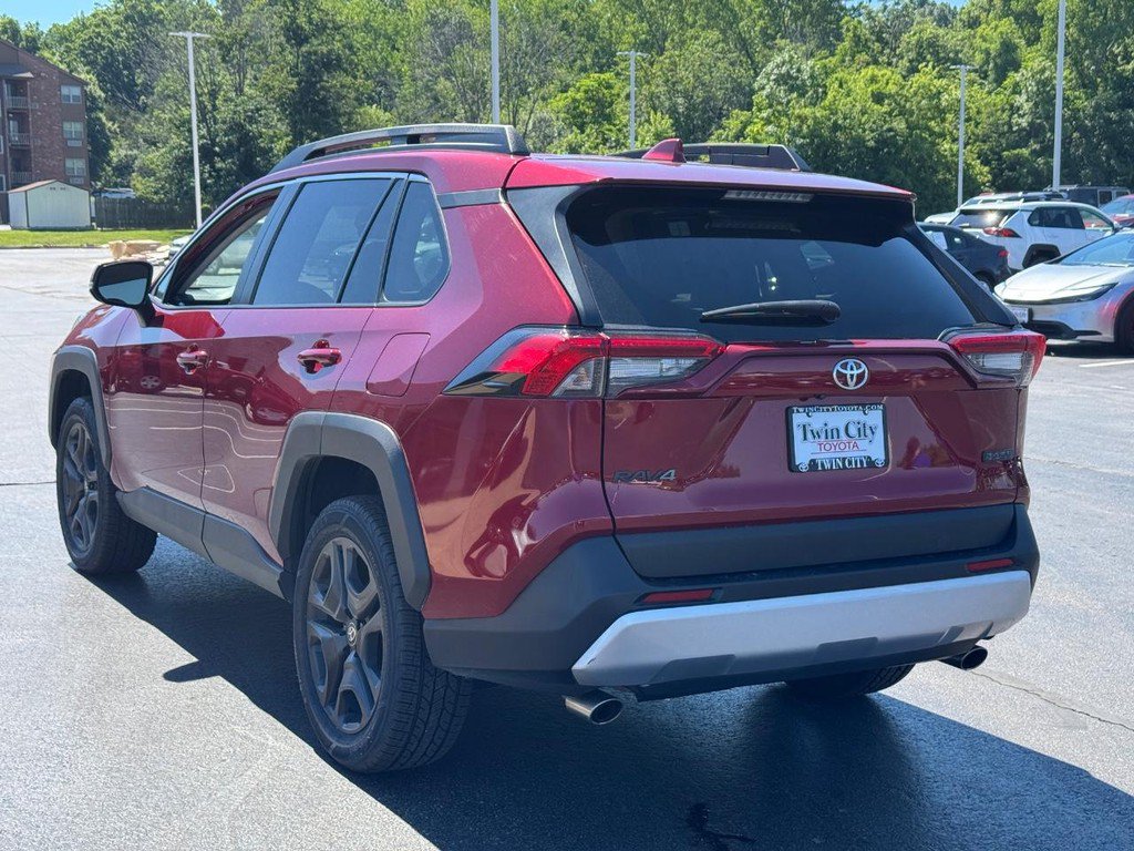 Used 2024 Toyota RAV4 Adventure AWD/4WD image 7