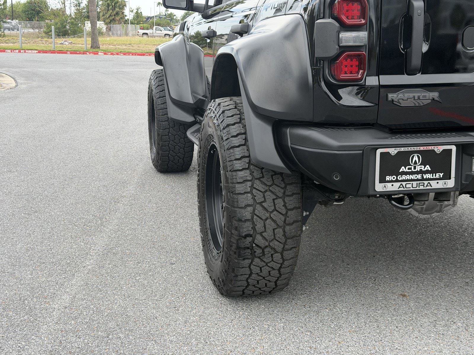 Used 2024 Ford Bronco Raptor w/ Interior Carbon Fiber Pack 6 image 19