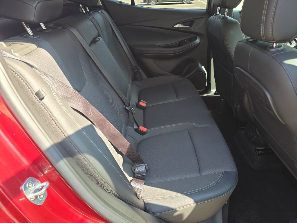 Used 2023 Buick Encore GX Select FWD image 23
