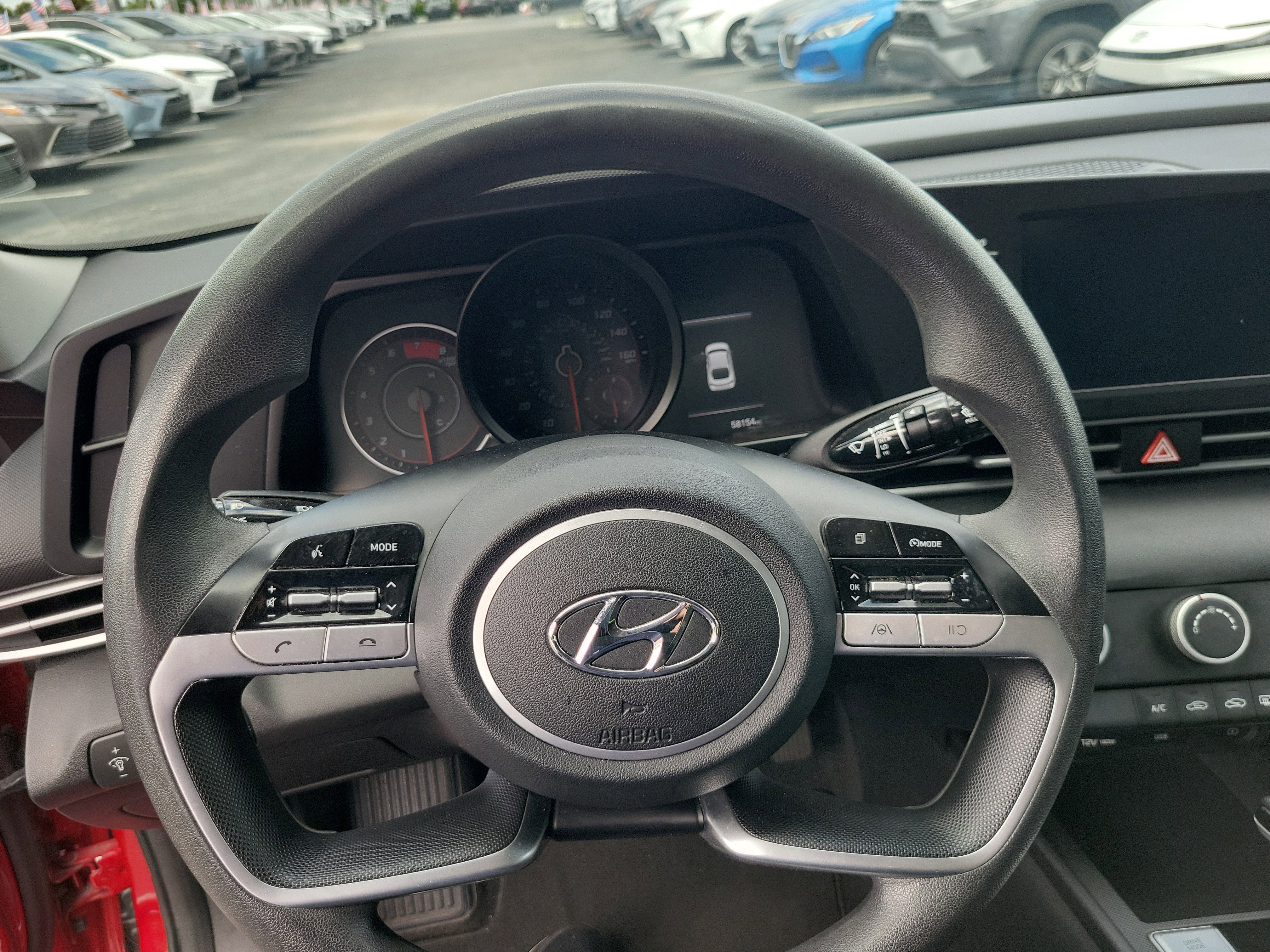 Used 2021 Hyundai Elantra SE w/ Cargo Package FWD image 23