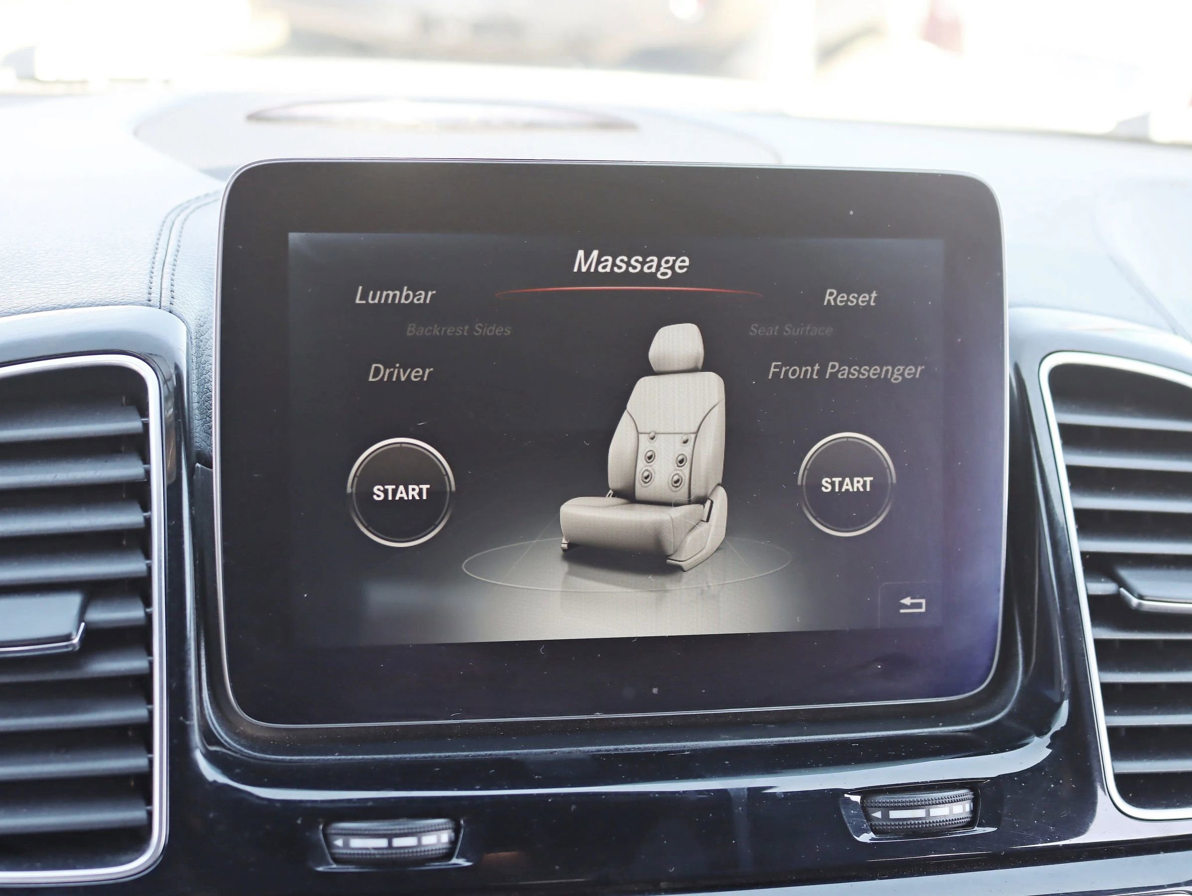 Used 2016 Mercedes-Benz GLE 450 4MATIC Coupe image 32