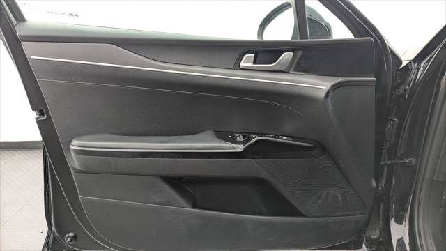 Used 2021 Kia K5 GT-Line FWD image 13