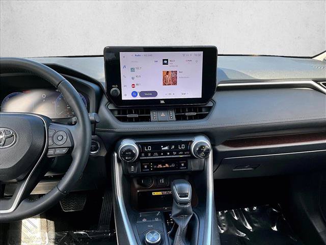 Used 2023 Toyota RAV4 Limited AWD/4WD image 8