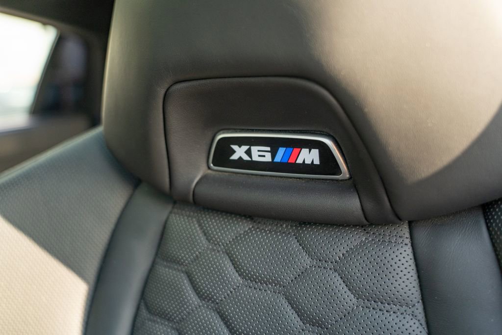 Used 2021 BMW X6 M w/ Competition Package image 15