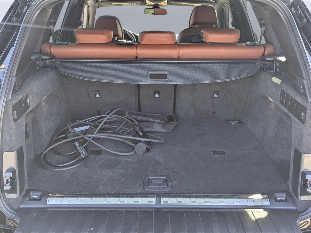 Used 2023 BMW X5 xDrive45e w/ Executive Package image 12