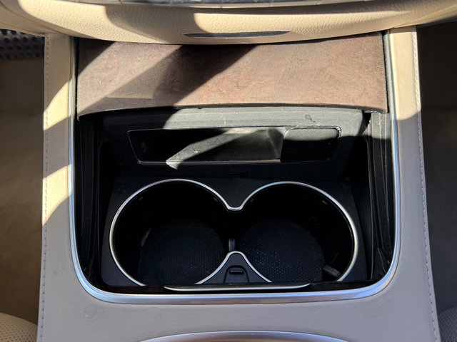 Used 2020 Mercedes-Benz S 560 Sedan image 36