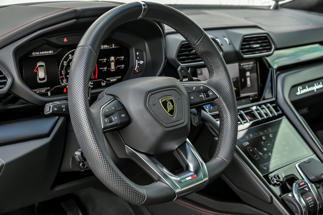 Used 2024 Lamborghini Urus S AWD/4WD image 22