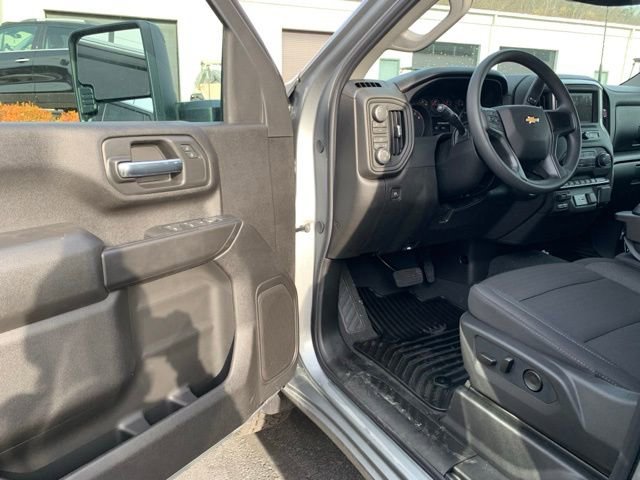 New 2026 Chevrolet Silverado 2500 Custom w/ Custom Convenience Package image 5