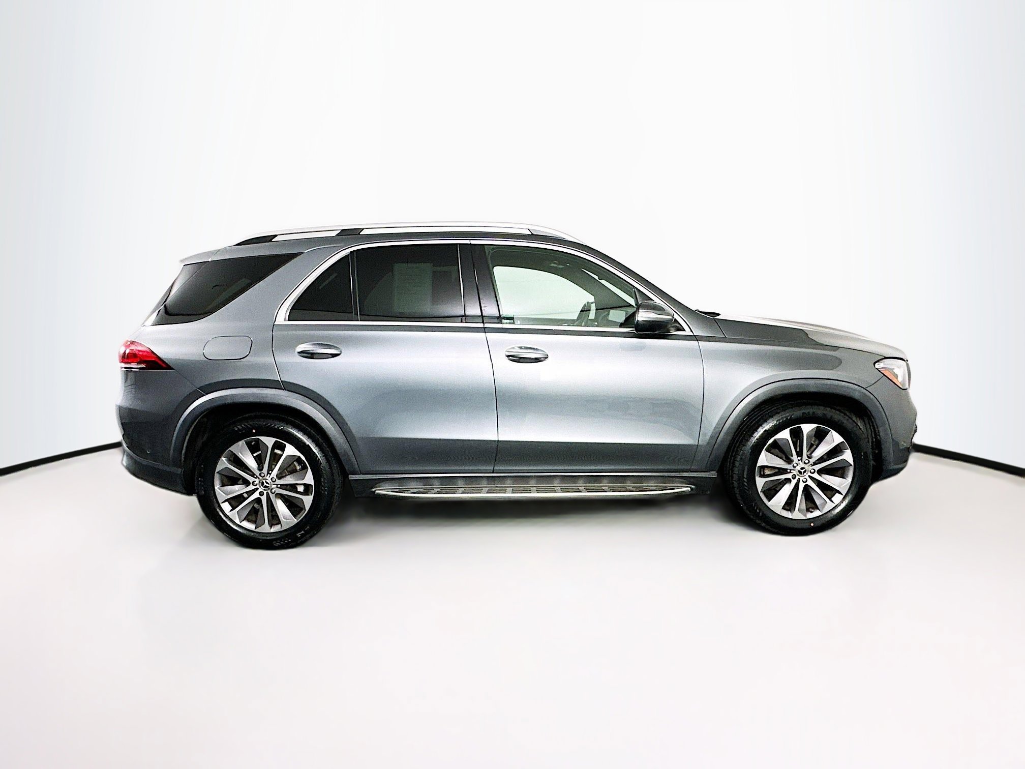 Used 2023 Mercedes-Benz GLE 350 w/ Premium Package image 10