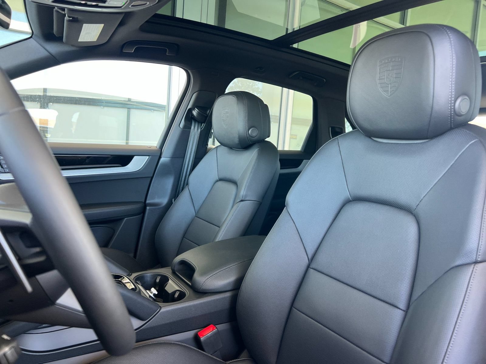 New 2026 Porsche Cayenne AWD/4WD image 5