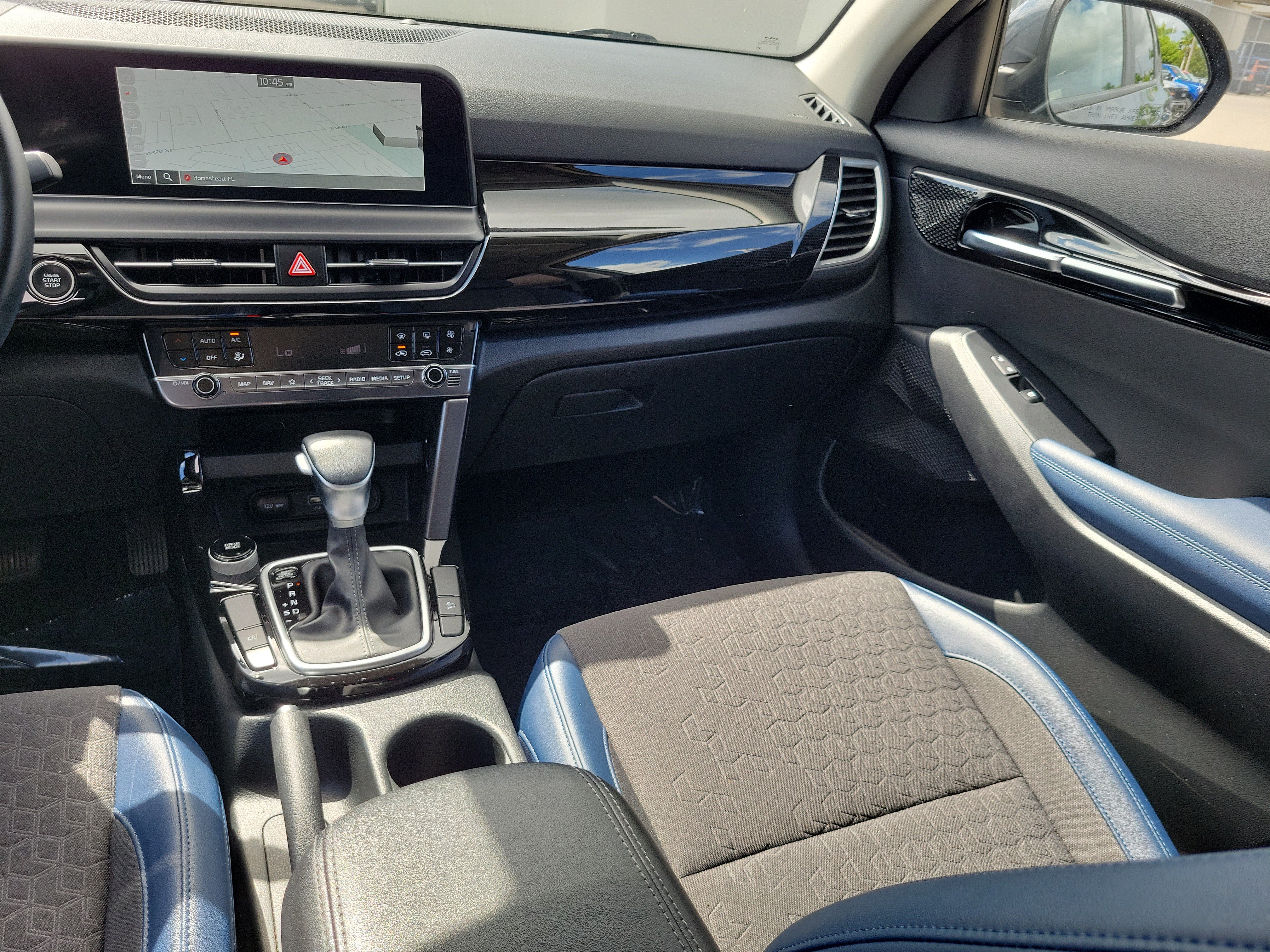 Used 2025 Kia Seltos S FWD image 19