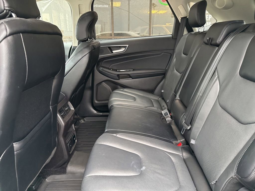 Used 2017 Ford Edge Titanium w/ Equipment Group 301A image 46