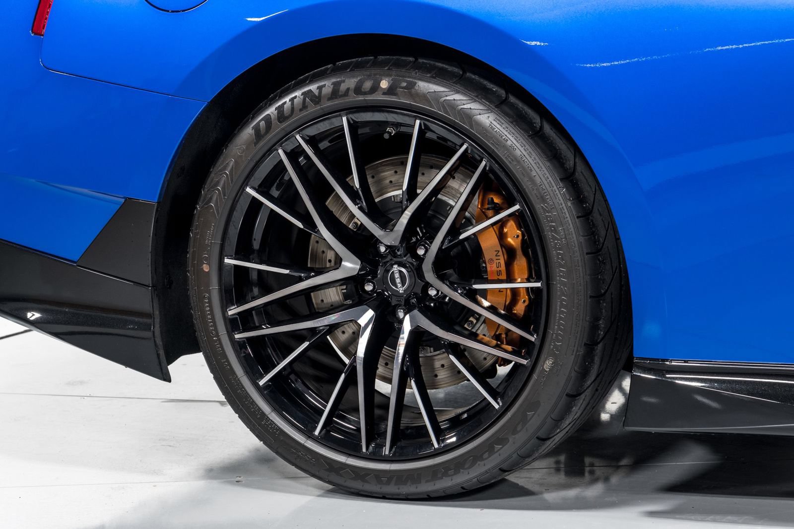 Used 2024 Nissan GT-R w/ Floor Mat Package AWD/4WD image 45