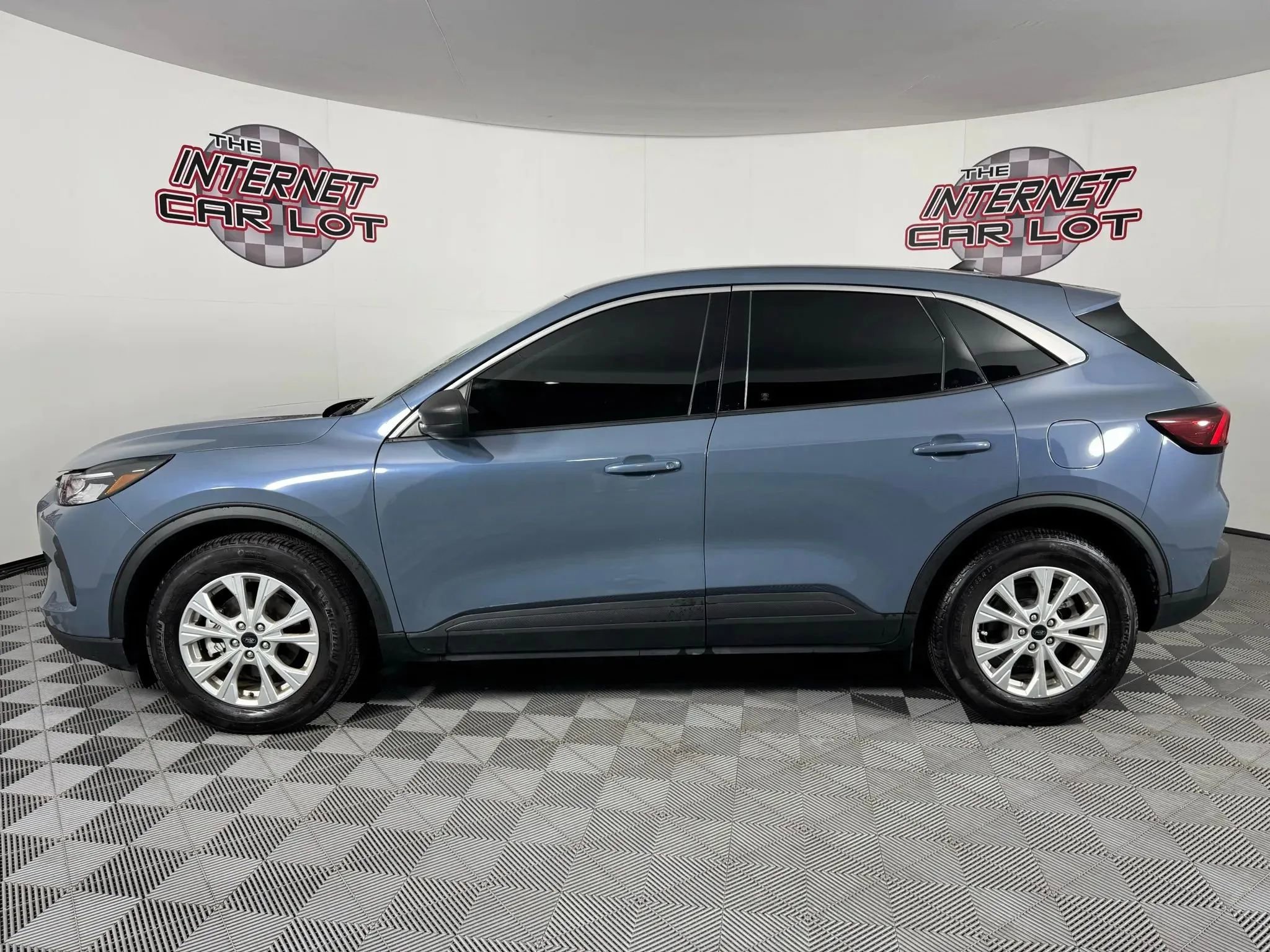 Used 2023 Ford Escape Active w/ Tech Pack #1 image 4