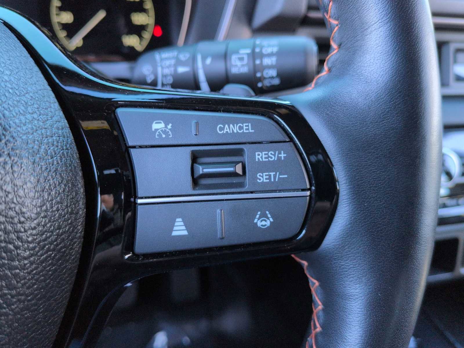 Used 2024 Honda Pilot TrailSport image 27